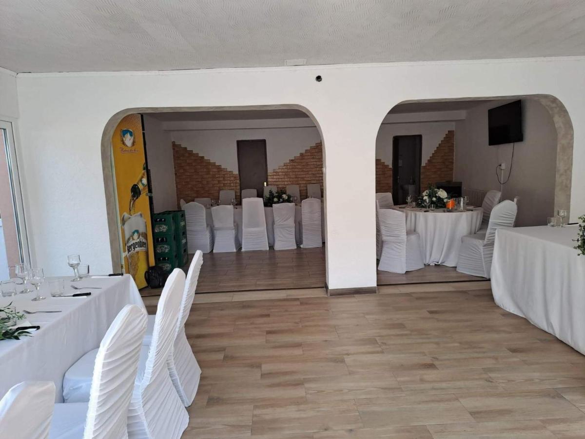 Casa De Vacanta Emd Ieşelniţa Exterior foto